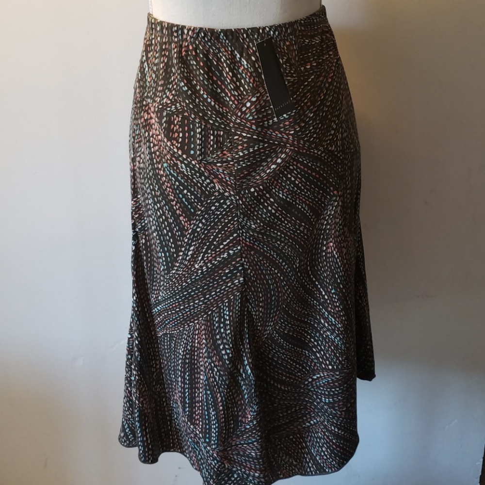 Brand New! High Low Skirt